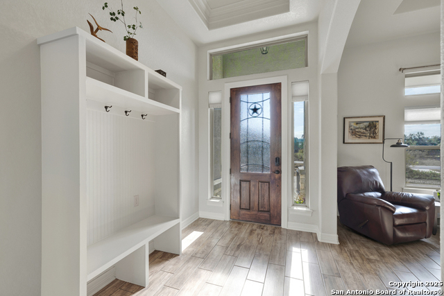 Image 4 of 51 For 1987 Appellation