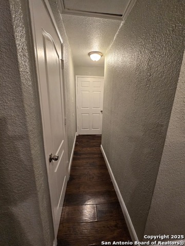 Image 5 of 13 For 1718 Commercial  B