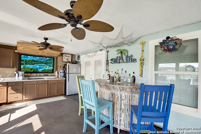 Image 32 of 41 For 201 Ridge Harbor Dr