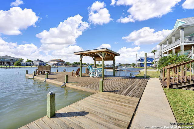 Image 34 of 41 For 201 Ridge Harbor Dr