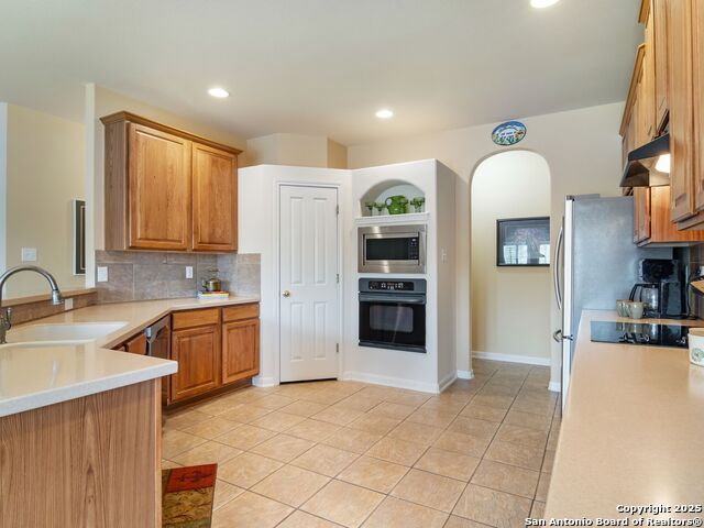 Image 16 of 49 For 22828 Steeple Bluff