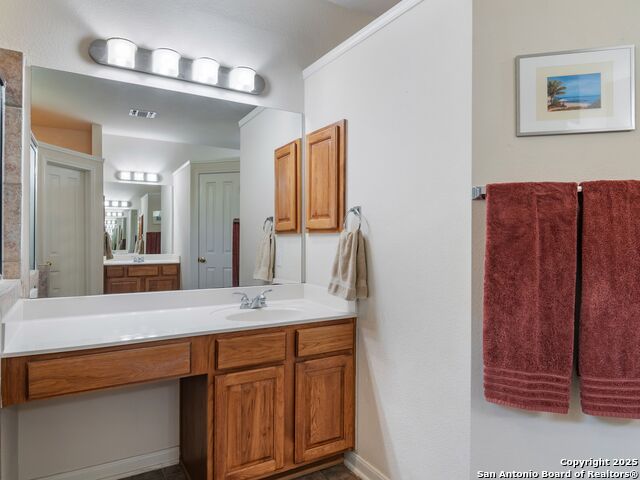 Image 32 of 49 For 22828 Steeple Bluff