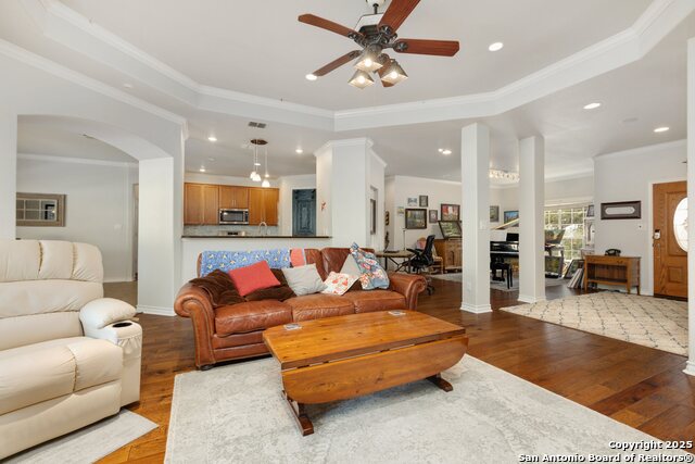 Image 10 of 42 For 26008 Timberline