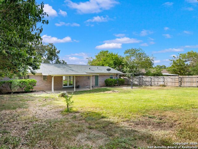 Image 27 of 29 For 915 Tamworth Drive