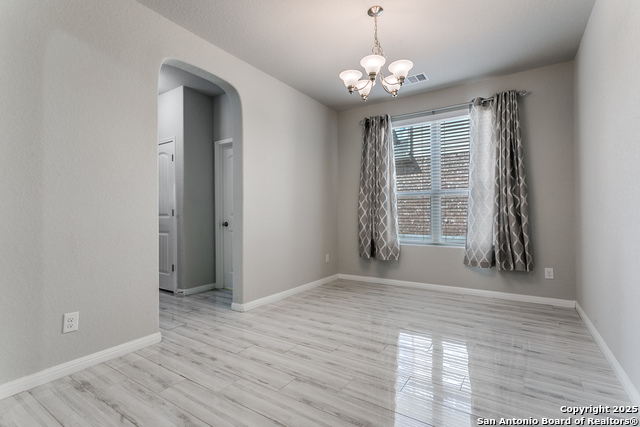 Listing photo id 14 for 10223 Meadow Lark