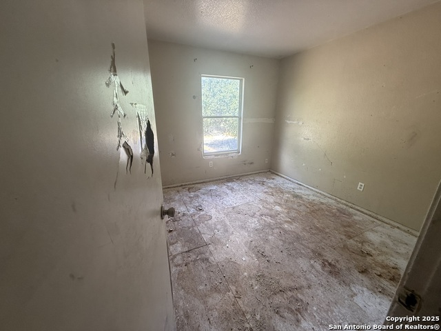 Image 13 of 17 For 2830 Amber Morning