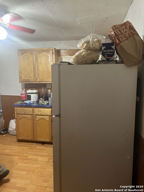 Listing photo id 1 for 2214 Cesar E Chavez W