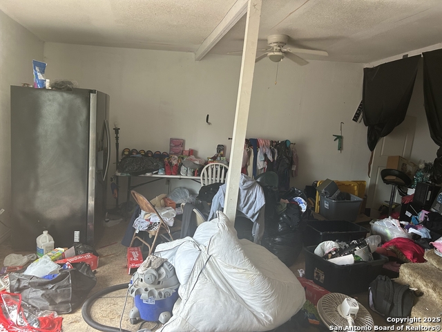 Listing photo id 5 for 2214 Cesar E Chavez W