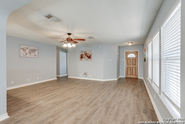 Image 2 of 29 For 9538 Campton Farms