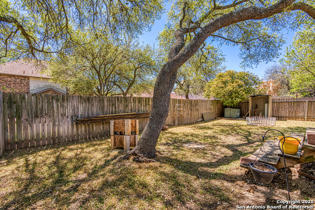 Image 26 of 29 For 9538 Campton Farms