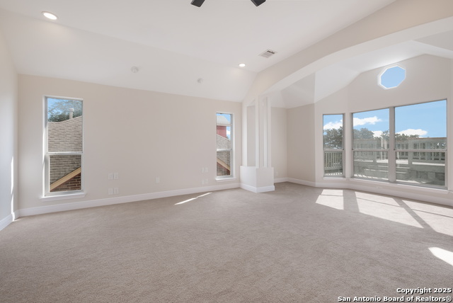 Image 17 of 32 For 726 Mello Oak