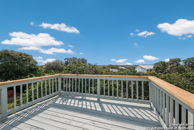 Image 28 of 32 For 726 Mello Oak