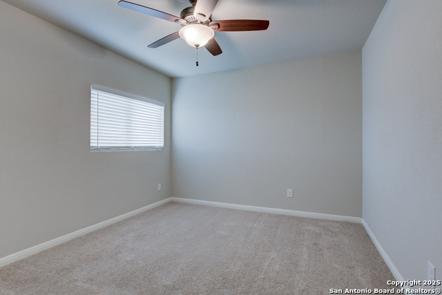 Image 23 of 35 For 11618 Tribute Oaks