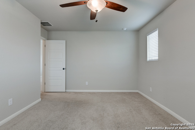 Image 26 of 35 For 11618 Tribute Oaks