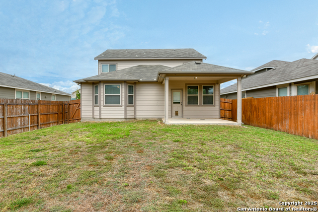 Image 32 of 35 For 11618 Tribute Oaks