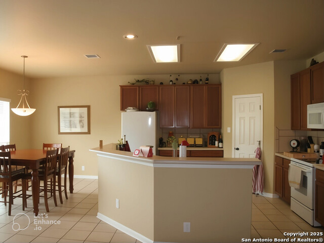 Image 6 of 15 For 83 Atwell  