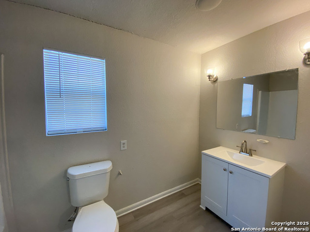 Image 17 of 28 For 134 Cantrell