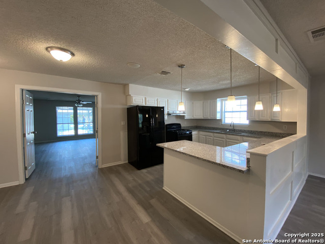 Image 4 of 28 For 134 Cantrell