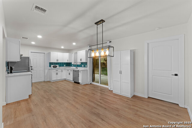 Image 13 of 31 For 307 Dawnridge Dr