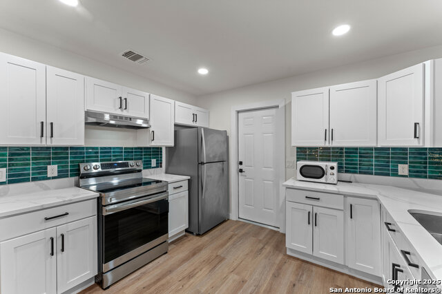 Image 15 of 31 For 307 Dawnridge Dr