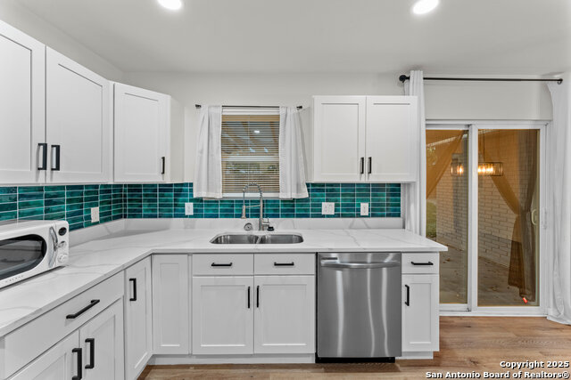Image 17 of 31 For 307 Dawnridge Dr
