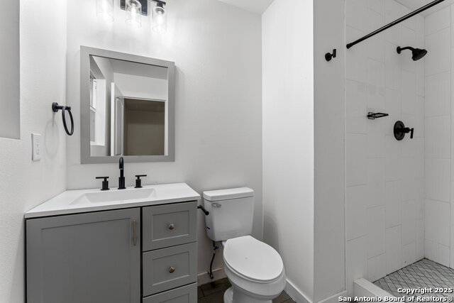 Image 25 of 31 For 307 Dawnridge Dr