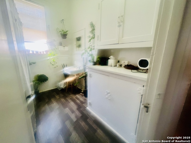 Image 29 of 34 For 403 Blanco Rd