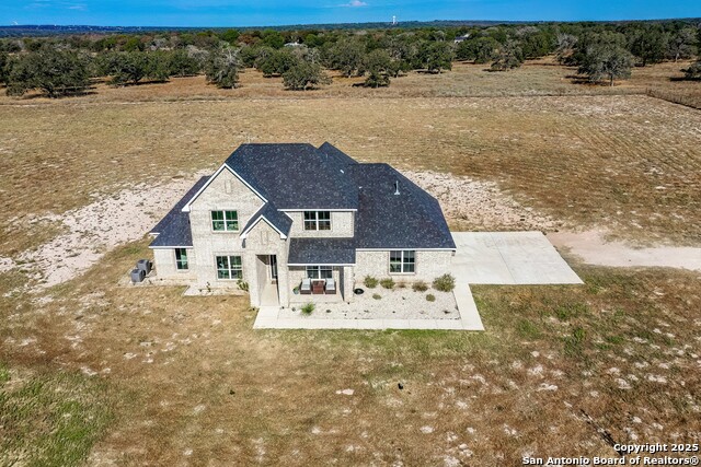 Image 25 of 49 For 232 Scenic Hills Dr