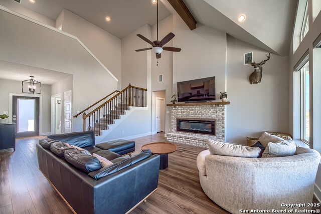 Image 36 of 49 For 232 Scenic Hills Dr