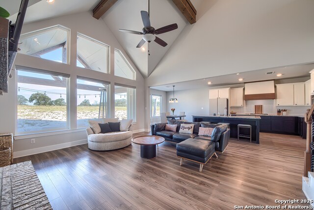 Image 37 of 49 For 232 Scenic Hills Dr