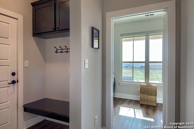 Image 40 of 49 For 232 Scenic Hills Dr
