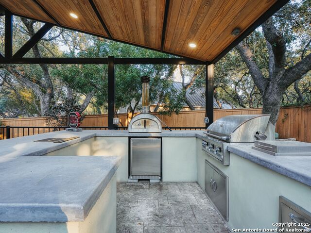 Image 41 of 74 For 17122 Fawn Brook