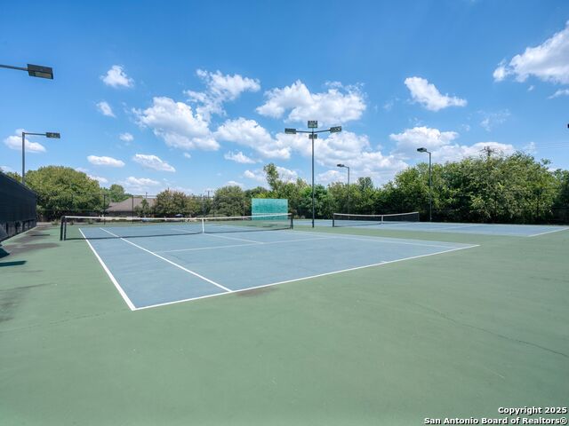 Image 61 of 74 For 17122 Fawn Brook