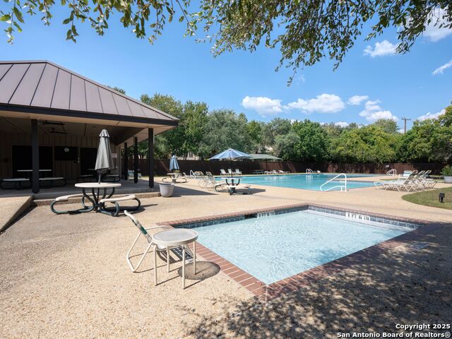 Image 62 of 74 For 17122 Fawn Brook