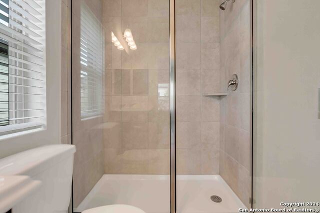 Image 18 of 26 For 9318 Frio Landing  1