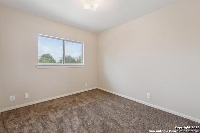 Image 15 of 17 For 124 Garner  