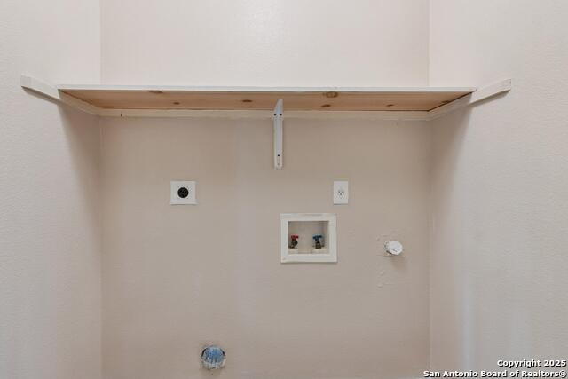 Image 16 of 17 For 124 Garner  