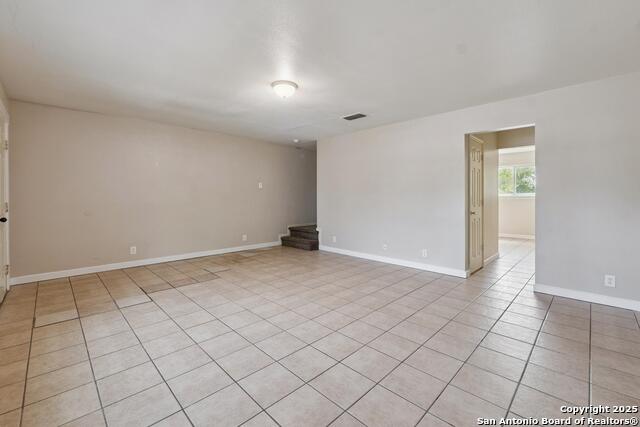 Image 4 of 17 For 124 Garner  