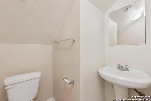 Image 8 of 17 For 124 Garner  