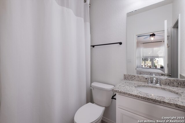 Image 23 of 53 For 9029 Curling Post