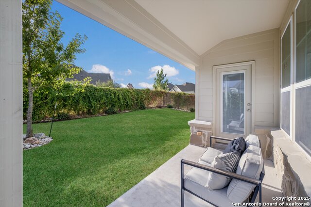 Image 27 of 53 For 9029 Curling Post