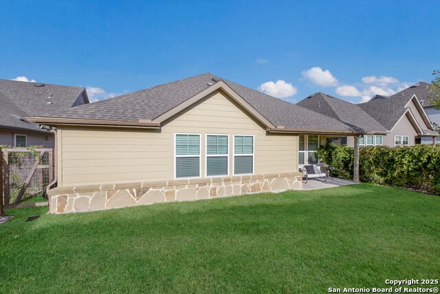 Image 28 of 53 For 9029 Curling Post