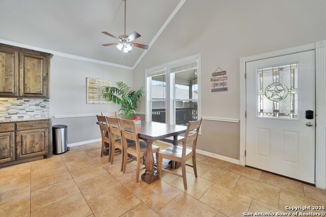 Listing photo id 18 for 114 River Villa Court 10