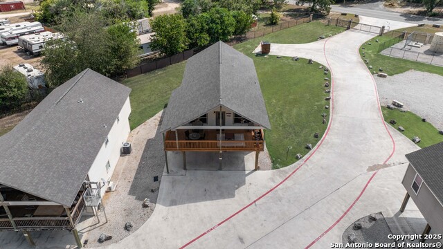 Listing photo id 38 for 114 River Villa Court 10