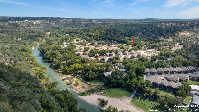 Listing photo id 46 for 114 River Villa Court 10