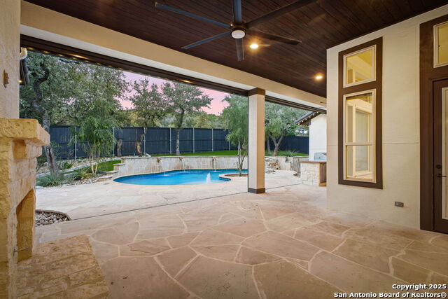 Image 41 of 50 For 18119 Abingdon Place