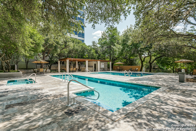 Image 22 of 25 For 200 Patterson 206