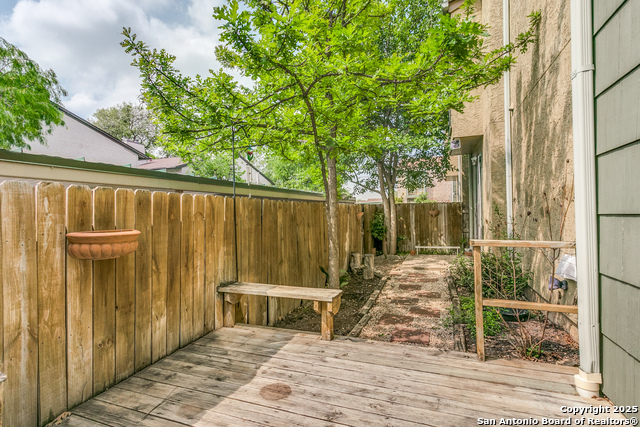 Image 24 of 28 For 3678 Hidden Drive  604