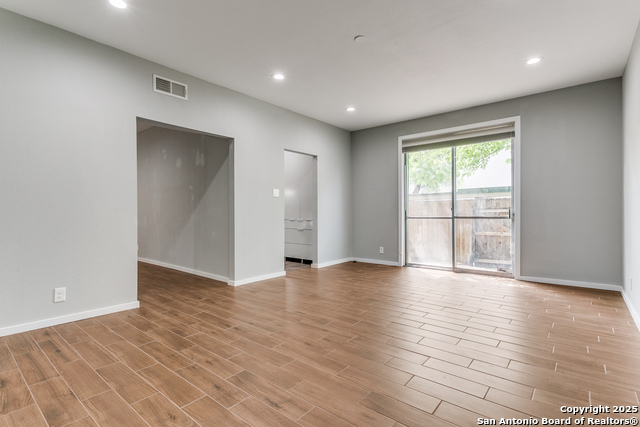 Image 9 of 28 For 3678 Hidden Drive  604