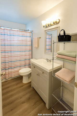 Image 7 of 10 For 309 Bohme  